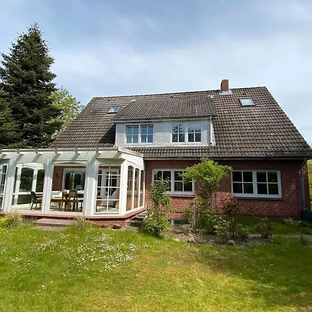 Haus Windrose - Gartensuite شقة Wyk auf Föhr