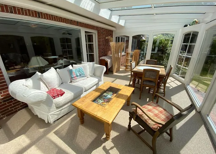 Haus Windrose - Gartensuite Daire *